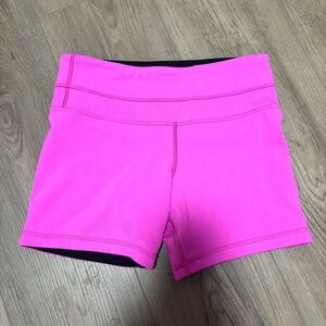 Lululemon Reverse Groove Pink/Black Shorts Size 4
